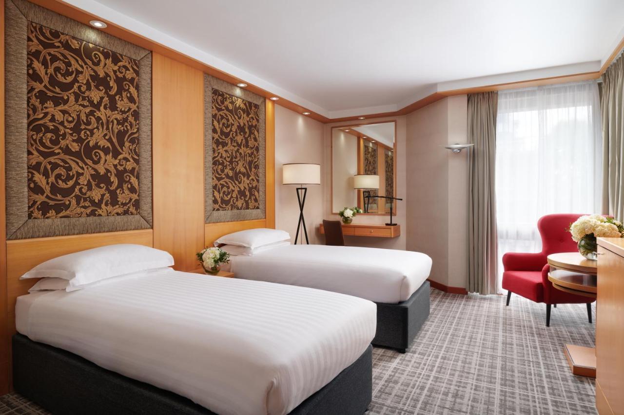 Hotel Millennium Gloucester 4*