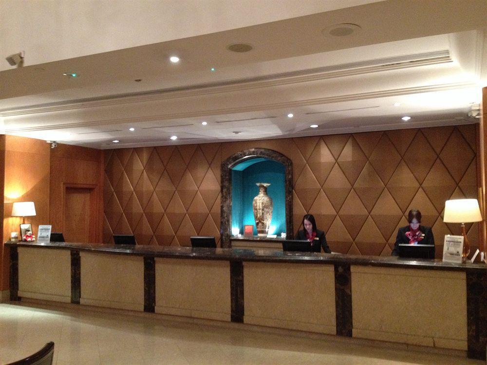 Millennium Gloucester Hotel London