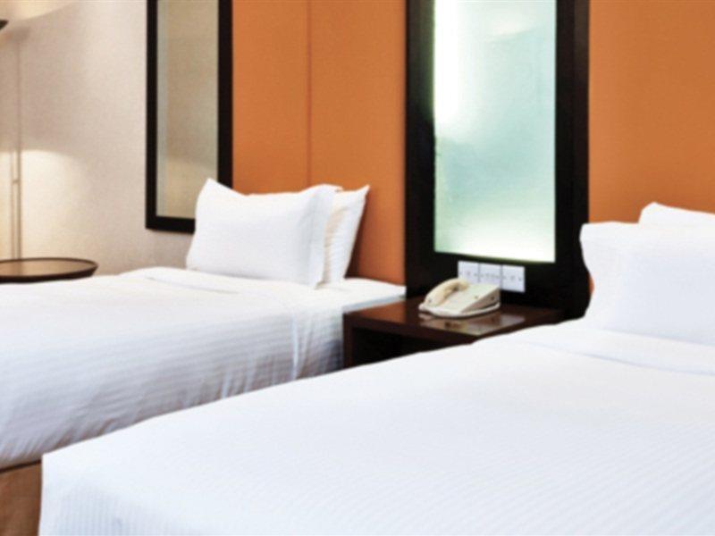 Hotel Millennium Gloucester London